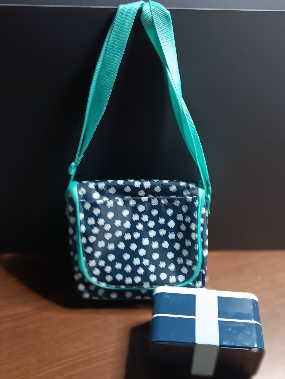 Thirty-One Going Places Thermal Lunch Bag Navy/White/Teal 9.5×8×5"